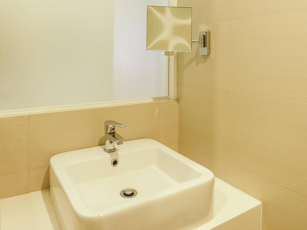 Go Hotels Timog Cidade Quezon Exterior foto