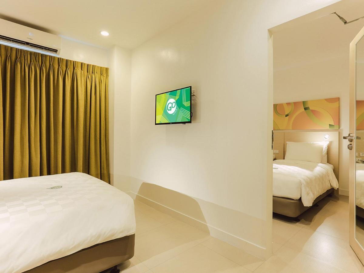 Go Hotels Timog Cidade Quezon Exterior foto