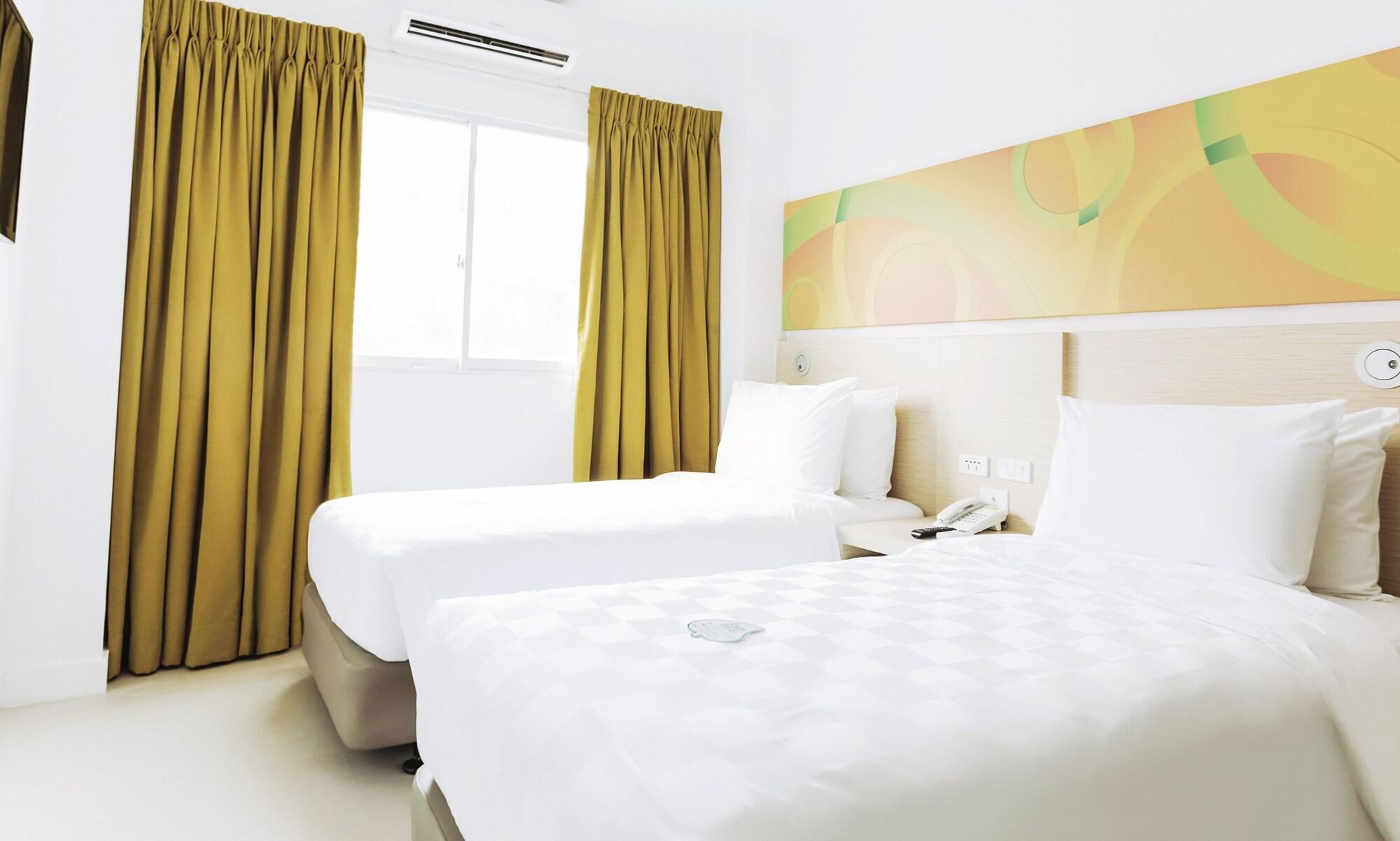 Go Hotels Timog Cidade Quezon Exterior foto